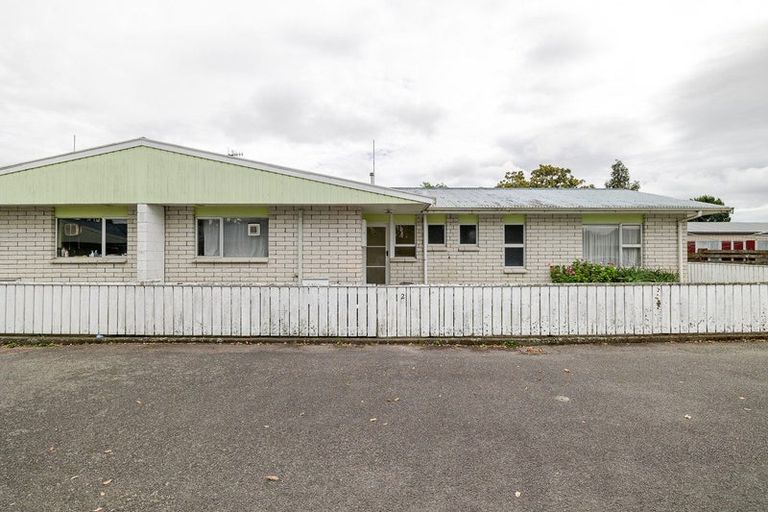 Photo of property in 3 Seddon Street, Takaro, Palmerston North, 4412