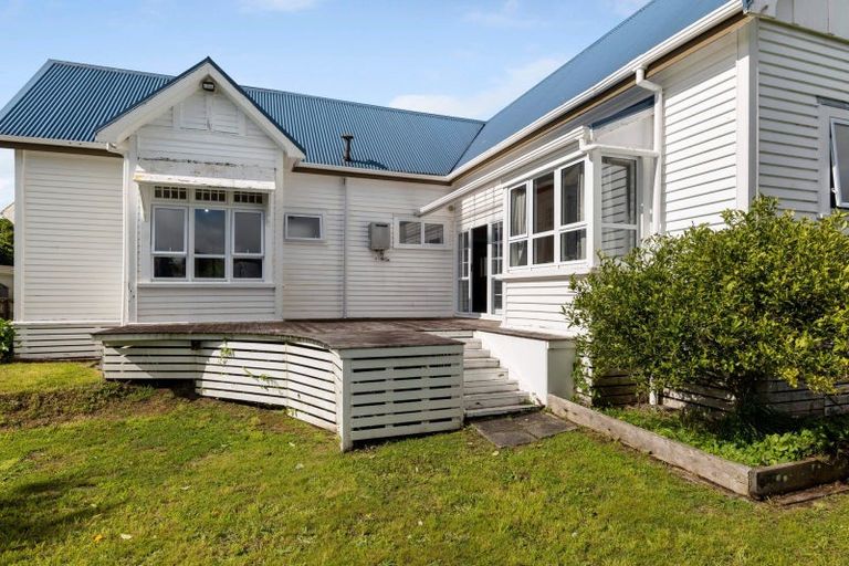 Photo of property in 12 Regan Street, Stratford, 4332