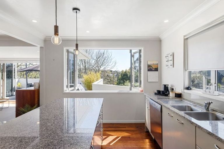Photo of property in 67a Park Rise, Campbells Bay, Auckland, 0630
