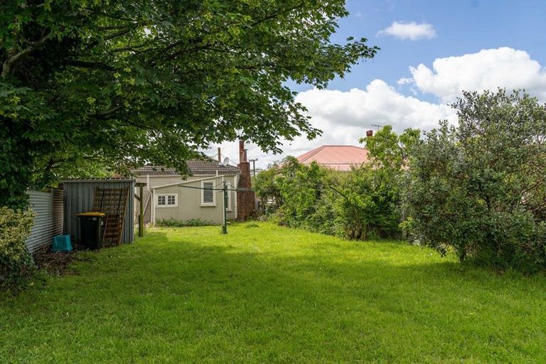 Photo of property in 39 Albert Street, Masterton, 5810