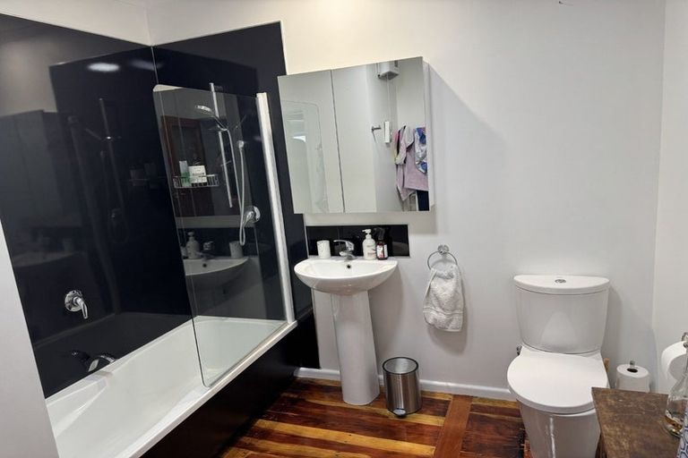 Photo of property in 212 Terrace Road, Parkvale, Hastings, 4122