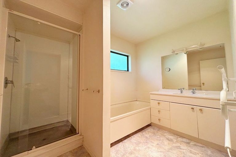 Photo of property in 4 Fallow Street, Browns Bay, Auckland, 0630