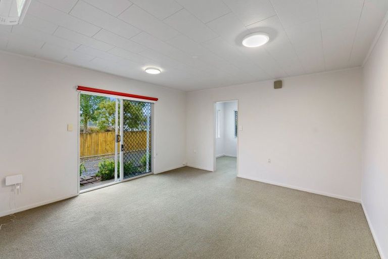 Photo of property in 151a Tasman Road, Otaki, 5512