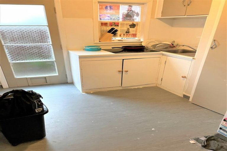 Photo of property in 41 Wai-iti Crescent, Woburn, Lower Hutt, 5010