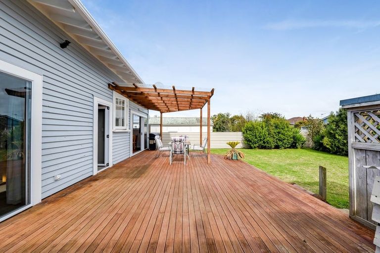 Photo of property in 401 Waihi Road, Normanby, Hawera, 4614