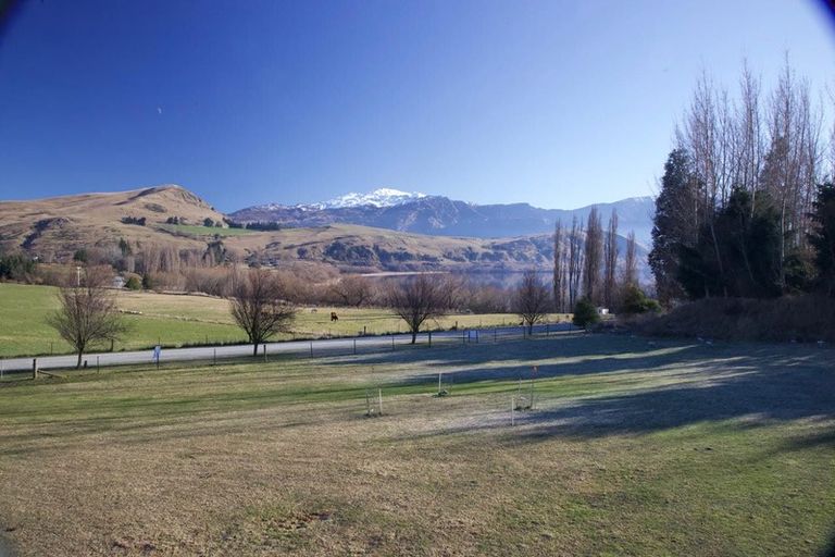 Photo of property in 53 Alec Robins Road, Lake Hayes, Queenstown, 9371