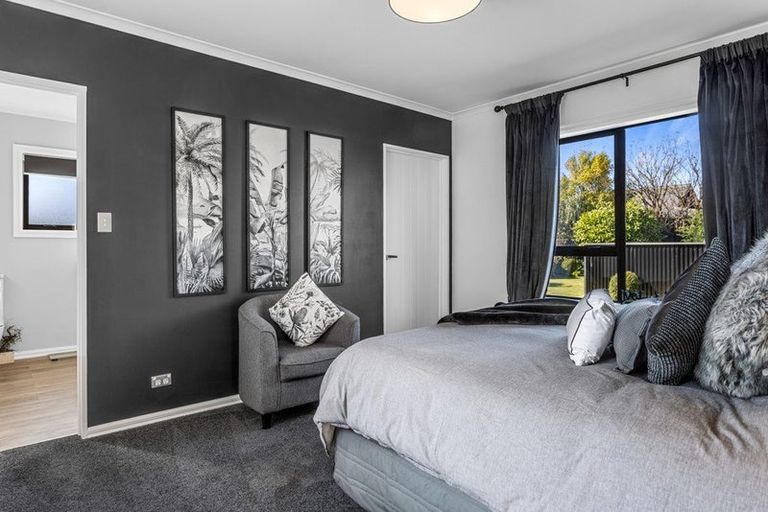 Photo of property in 26 Melford Close, Rangiora, 7400