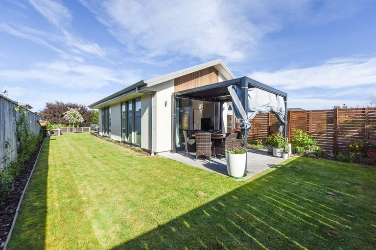 Photo of property in 3 Puketutu Grove, Motueka, 7120