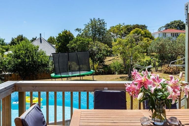 Photo of property in 11 Walton Avenue, Warkworth, 0910