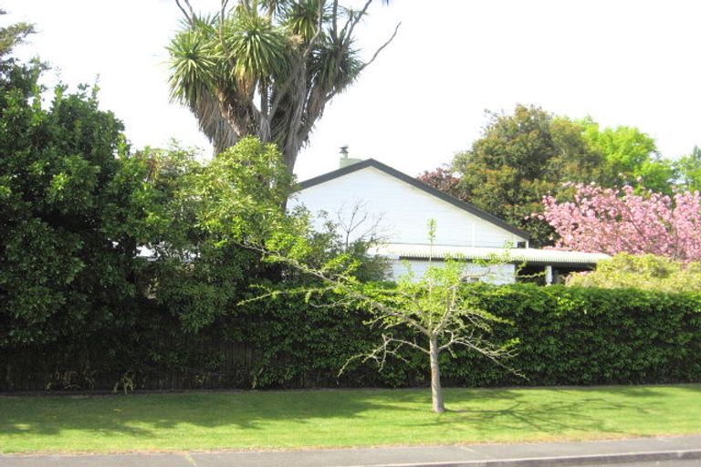 Photo of property in 1 Sunvale Crescent, Whataupoko, Gisborne, 4010