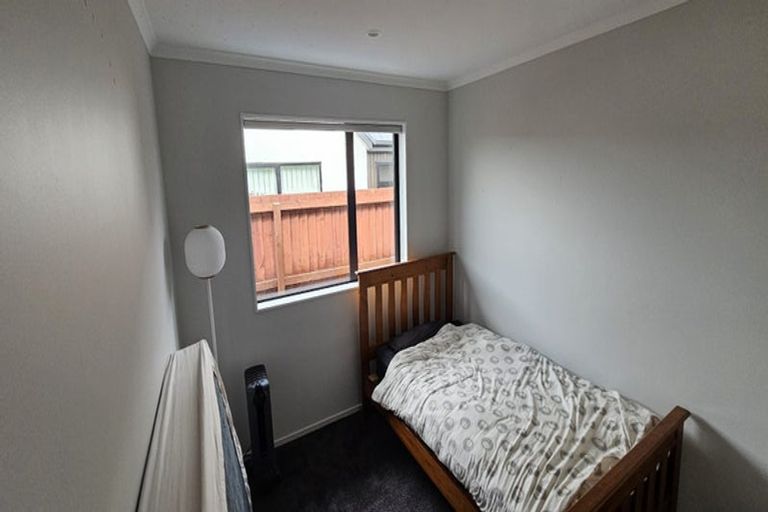 Photo of property in 24 Luxembourg Crescent, Halswell, Christchurch, 8025