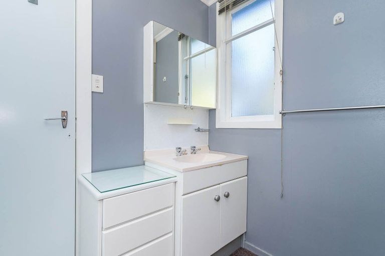 Photo of property in 10 Stewart Street, Waikouaiti, 9510