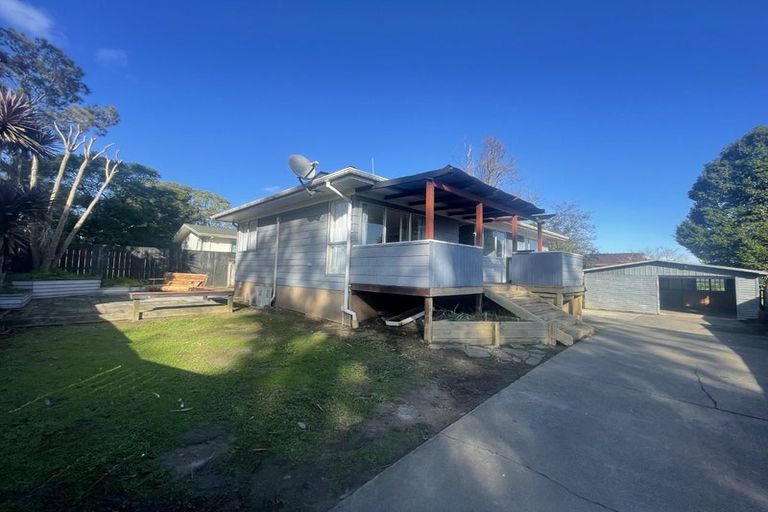 Photo of property in 357 Roscommon Road, Clendon Park, Auckland, 2103