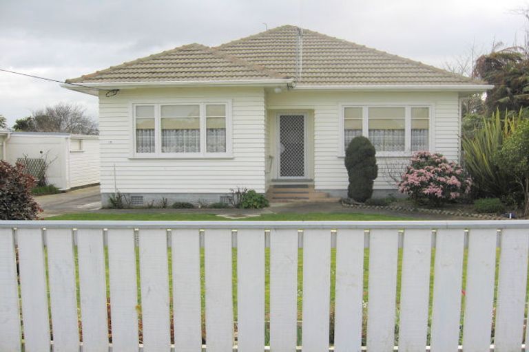 Photo of property in 45 Liverpool Street, Levin, 5510