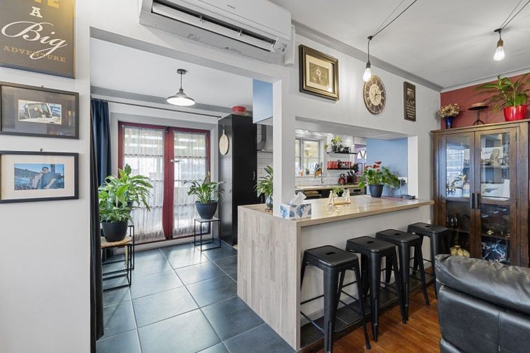 Photo of property in 28 Tyne Street, Roslyn, Palmerston North, 4414