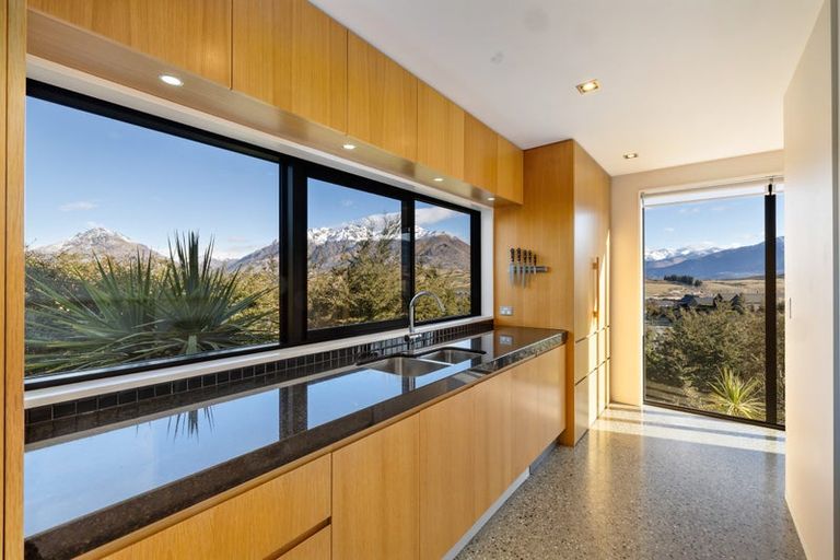 Photo of property in 1 Mckellar Drive, Jacks Point, Queenstown, 9371