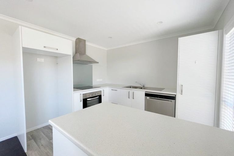 Photo of property in 6/14 Breckons Avenue, Nawton, Hamilton, 3200