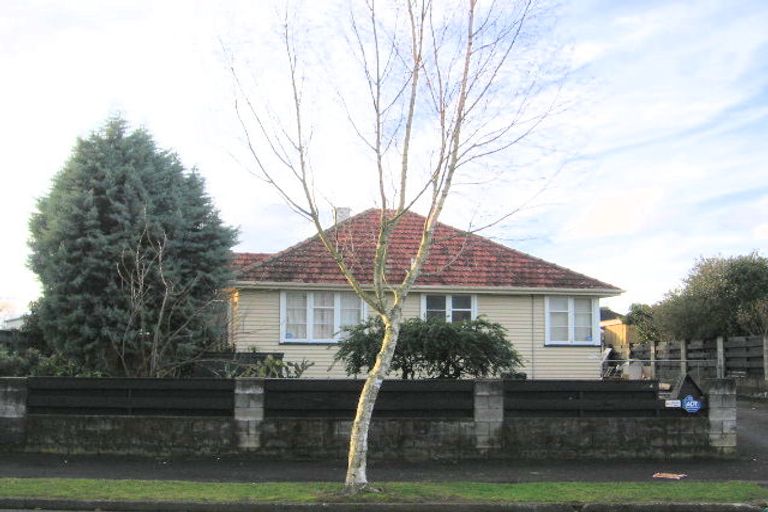 Photo of property in 27 Slim Street, Bader, Hamilton, 3206