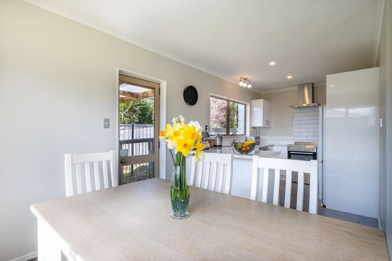 Photo of property in 105 Browning Street, Leamington, Cambridge, 3432