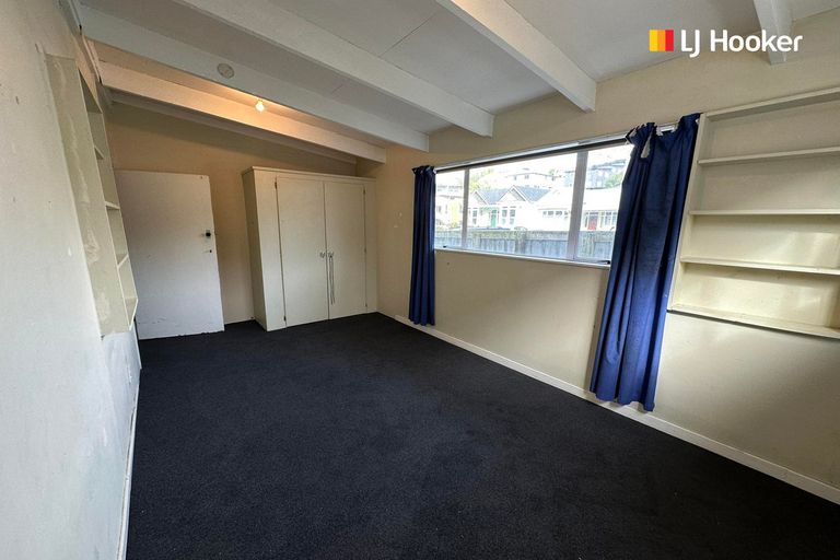 Photo of property in 111 Harbour Terrace, North Dunedin, Dunedin, 9016