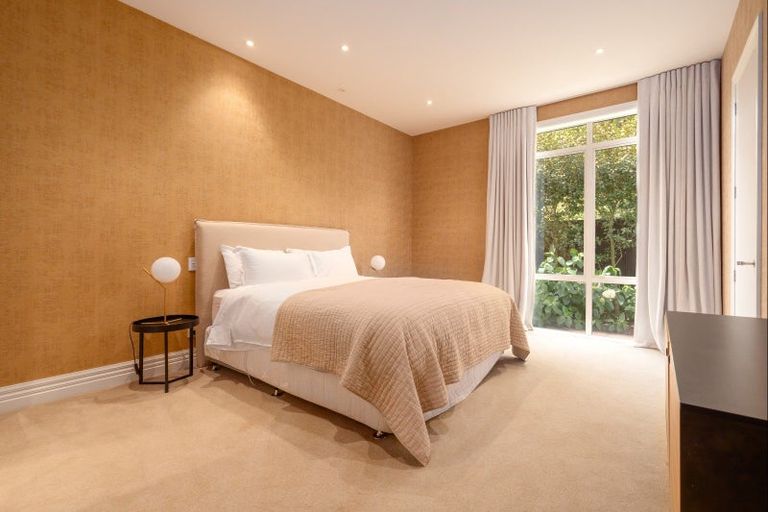 Photo of property in 47 Waiwetu Street, Fendalton, Christchurch, 8052