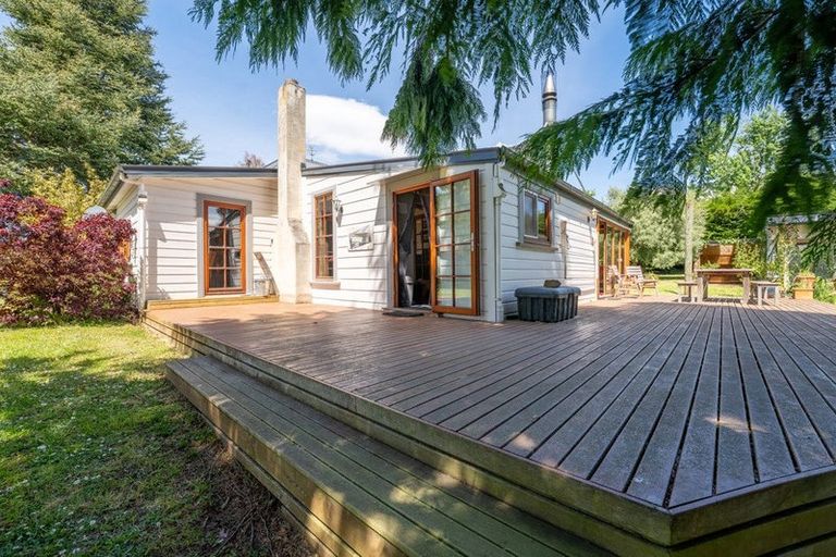 Photo of property in 1512 Livingstone-duntroon Road, Livingstone, Oamaru, 9491