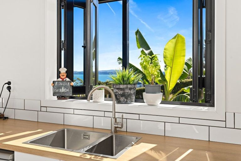 Photo of property in 9 Elizabeth Point Road, Kawau Island, 0920