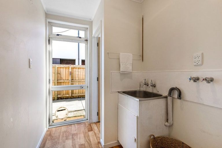 Photo of property in 2/43 Rogers Street, Sydenham, Christchurch, 8023