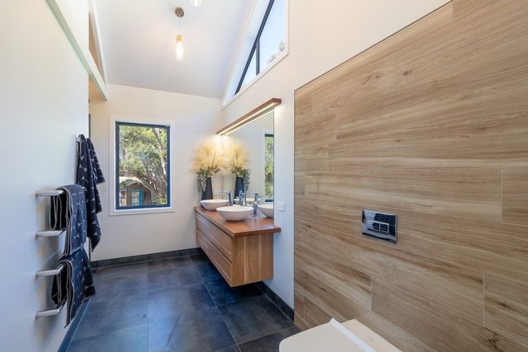 Photo of property in 676 Cable Bay Road, Cable Bay, Nelson, 7071