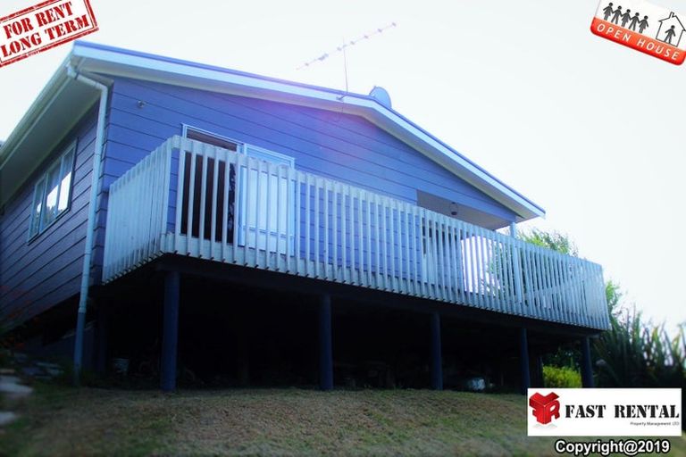 Photo of property in 26 Weldene Avenue, Glenfield, Auckland, 0629