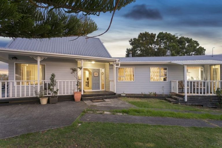 Photo of property in 46 Jeffs Road, Dairy Flat, Albany, 0794