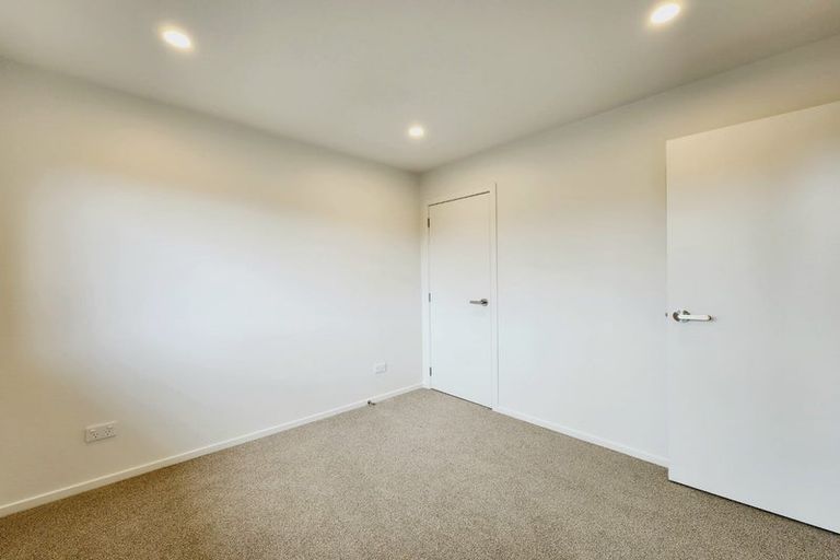 Photo of property in 7/28 Westgate Drive, Westgate, Auckland, 0614