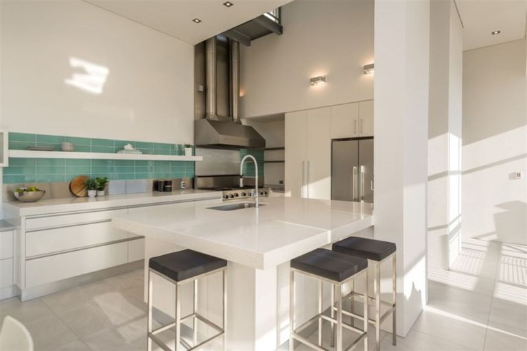 Photo of property in 64 Scarborough Road, Scarborough, Christchurch, 8081