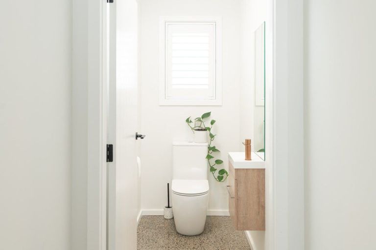 Photo of property in 51a Elizabeth Street, Waikanae, 5036