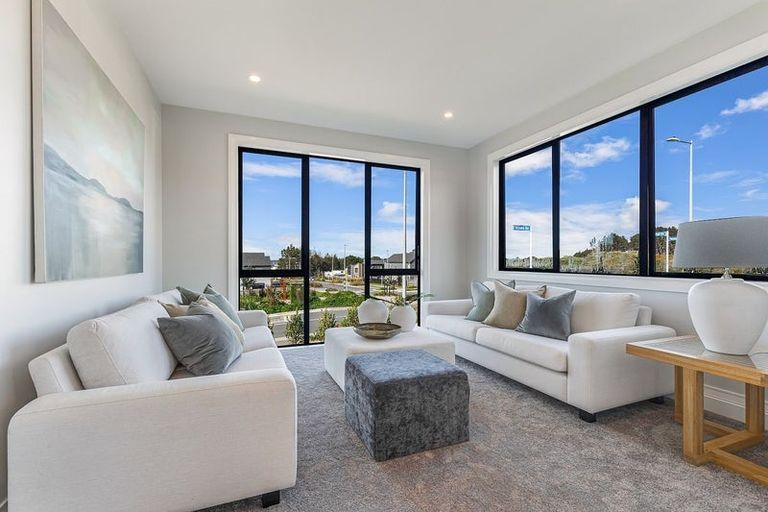 Photo of property in 20 Kikorangi Drive, Wainui, 0992