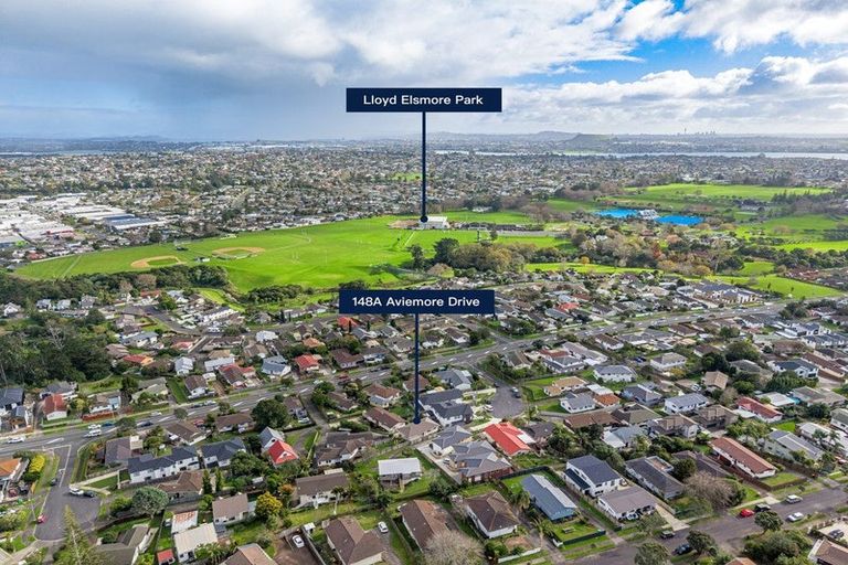 Photo of property in 148a Aviemore Drive, Highland Park, Auckland, 2010