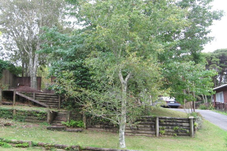 Photo of property in 10 Glencourt Place, Glenfield, Auckland, 0629