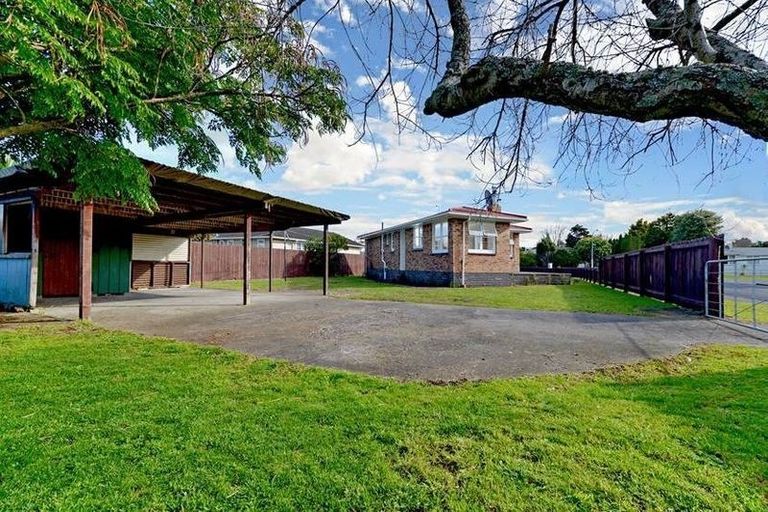Photo of property in 14 Harper Street, Papakura, 2110