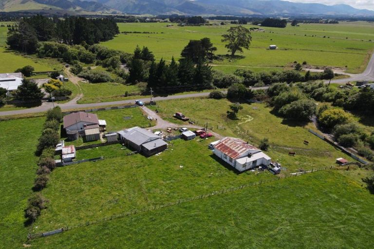 Photo of property in 747 Maharahara Road, Maharahara, Dannevirke, 4972