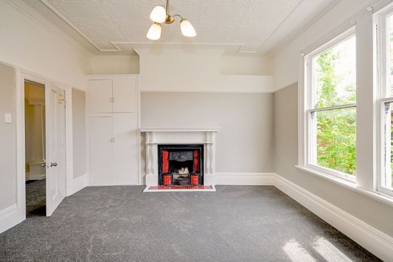 Photo of property in 19 Ryehill Street, Calton Hill, Dunedin, 9012