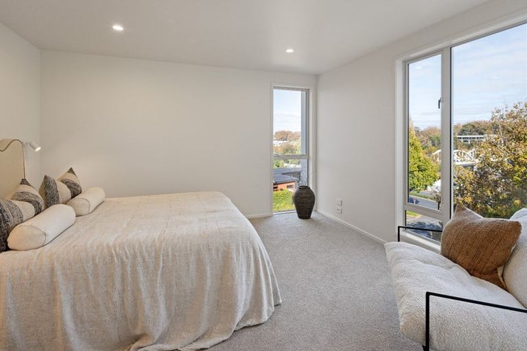 Photo of property in 4/2 Woodstock Road, Fairfield, Hamilton, 3214