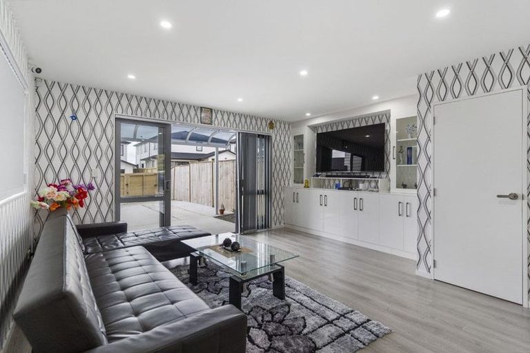Photo of property in 54 Lime Hill Rise, Flat Bush, Auckland, 2019