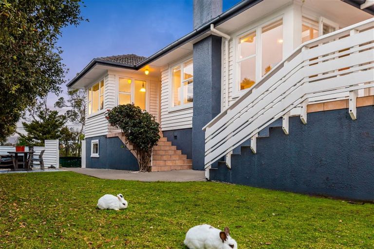 Photo of property in 2/46 Monarch Avenue, Hillcrest, Auckland, 0627