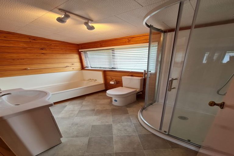 Photo of property in 495 Weymouth Road, Weymouth, Auckland, 2103