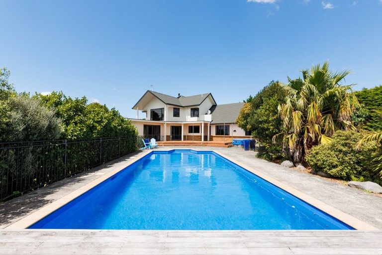 Photo of property in 80 Ngahere Park Road, Turitea, Palmerston North, 4472