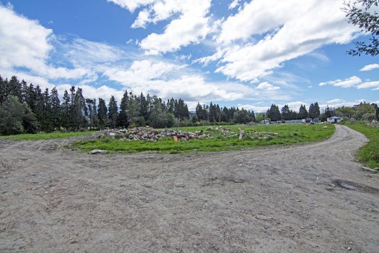 Photo of property in 374 Main Road, Lower Moutere, Upper Moutere, 7175