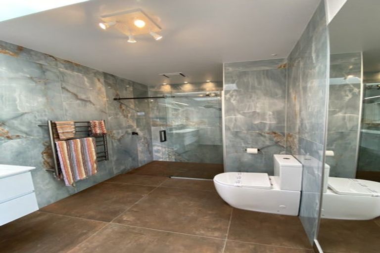 Photo of property in 7/137 View Road, Sunnyvale, Auckland, 0612