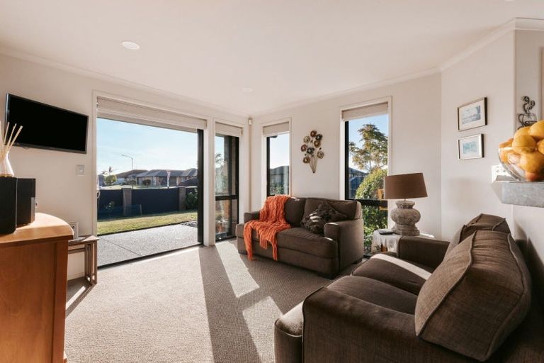Photo of property in 63 Carrington Drive, Papamoa Beach, Papamoa, 3118