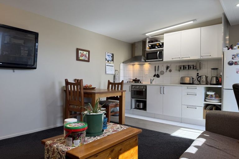 Photo of property in 182 Shaw Avenue, New Brighton, Christchurch, 8083