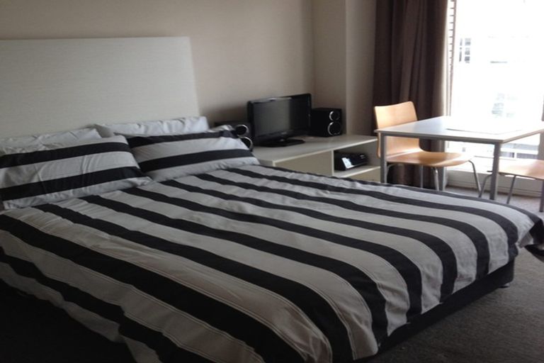 Photo of property in The Peak Apartments, 1001/170 Taranaki Street, Te Aro, Wellington, 6011